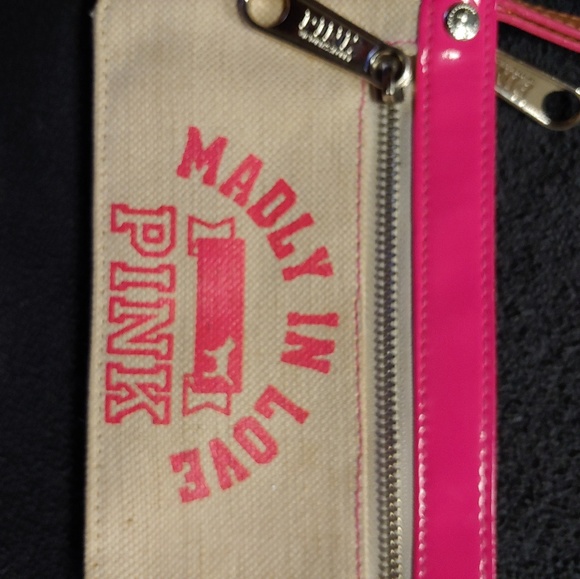 **SOLD**VS Pink Clutch/Tech Wallet - Picture 2 of 6